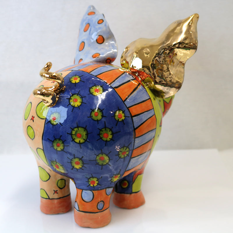 Petra, the Pig - Ann-Marie Ceramicist